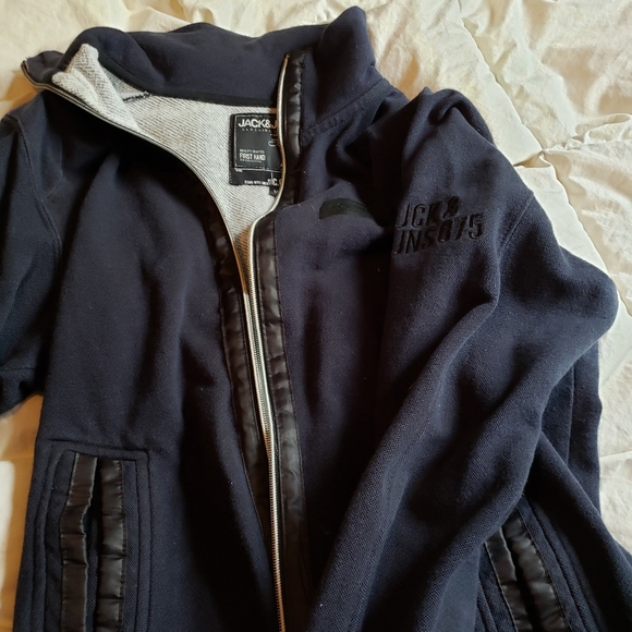 Medium jack and Jones hoodie - Picture 1 of 2